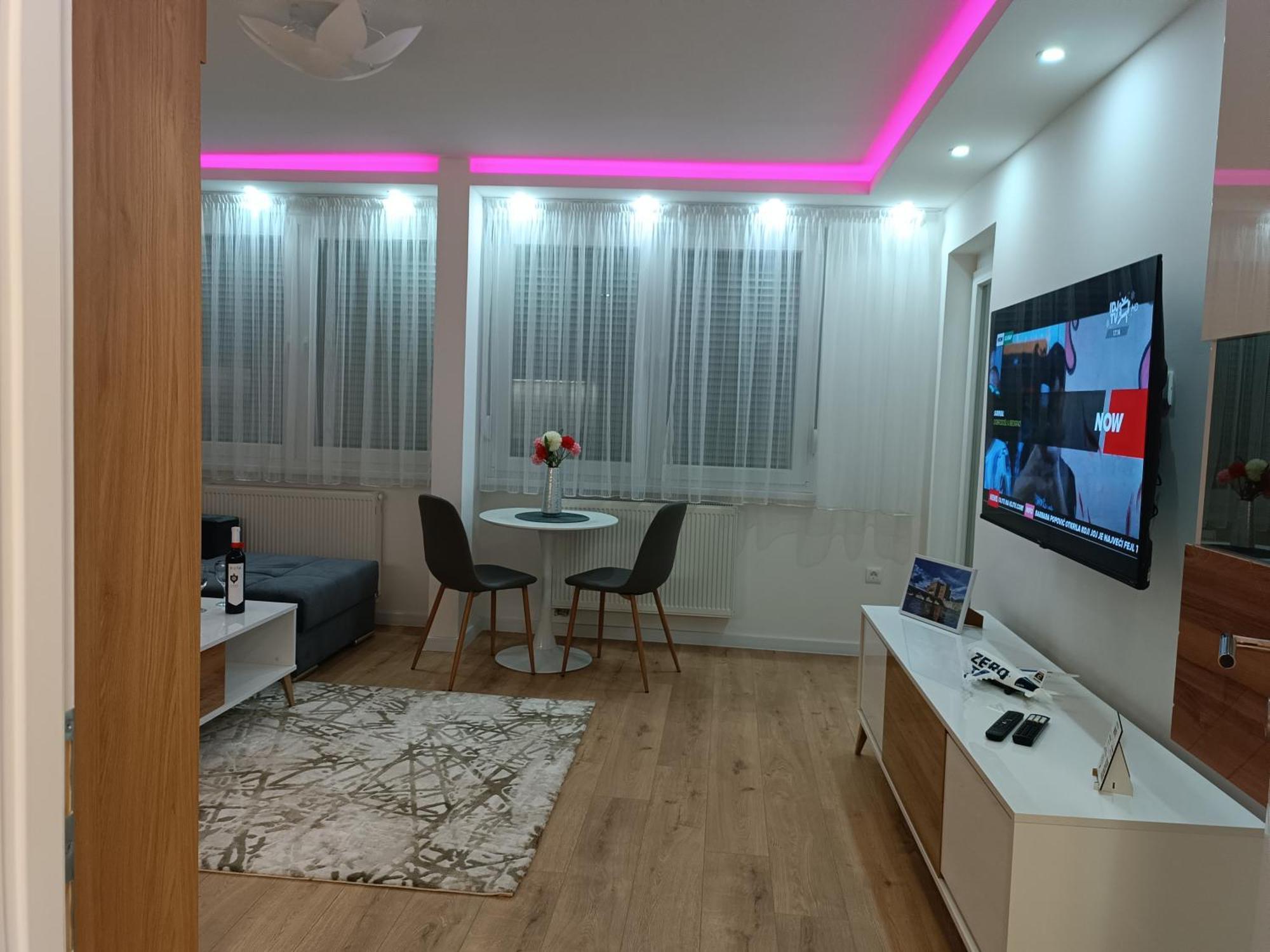 Apartman "Airplane" Sarajevo Ngoại thất bức ảnh