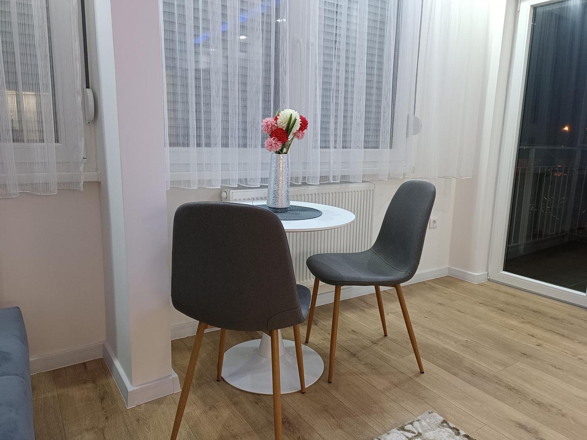 Apartman "Airplane" Sarajevo Ngoại thất bức ảnh